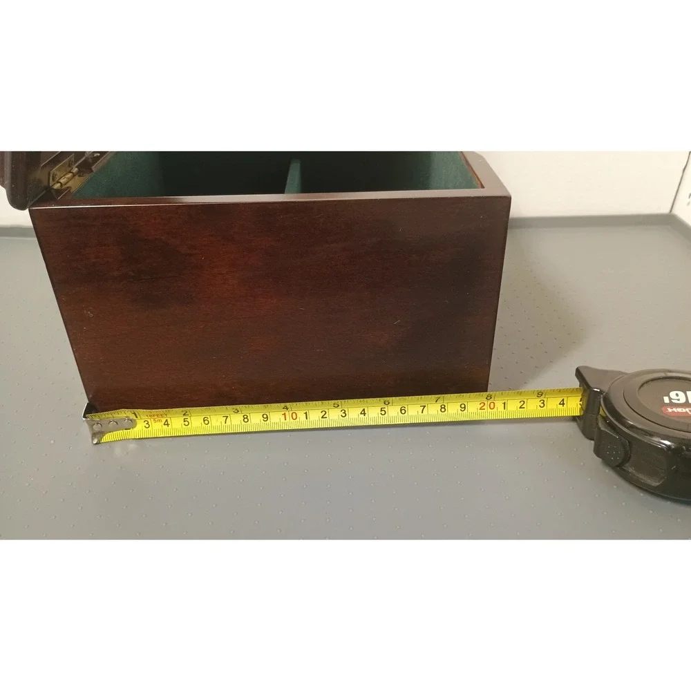 The Bombay Company Photo Memory Box Unisex OS Brown Good 1996 Wooden 4-Slot Lid